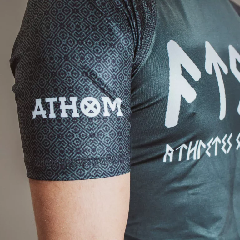 Rashguard Grappling, modèle Northman avec vu sur les détails